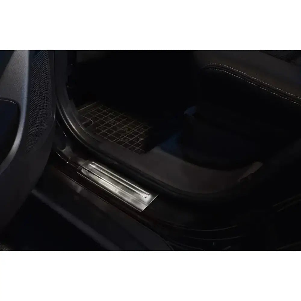 Innstegslister Mitsubishi Outlander Iii