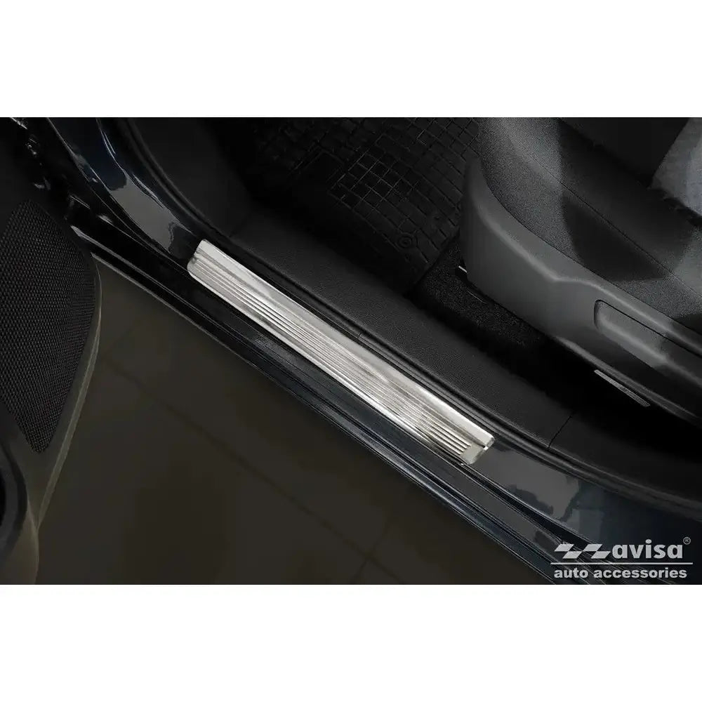 Innstegslister Nissan Micra