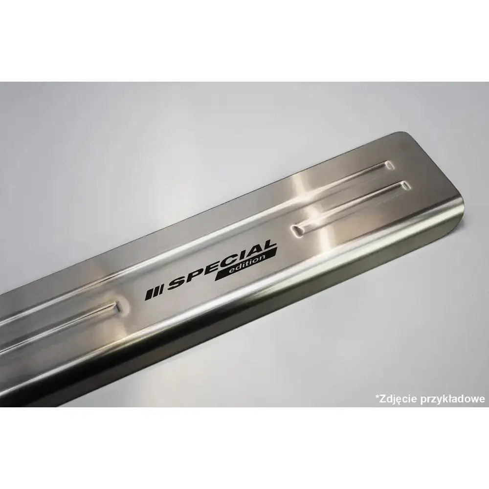 Innstegslister Vw Passat B8 Variant / Limousine 14- Sølv Sateng