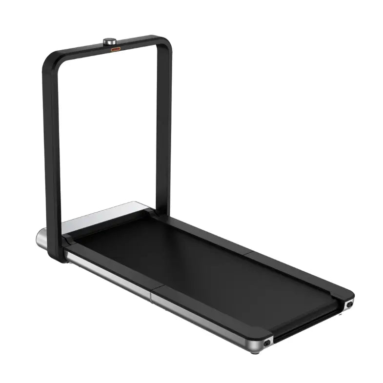 Tredemølle Kingsmith Walkingpad X21, skrå vinkel fremhever minimalistisk design og avrundede sølvkanter.
