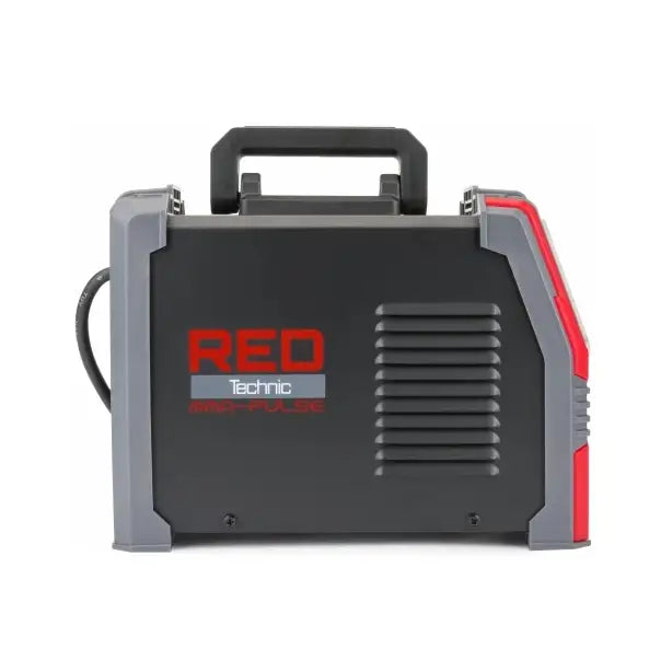 Inverter sveiseapparat med LCD, sort og grå design, røde detaljer og synlig bærehåndtak fra siden.