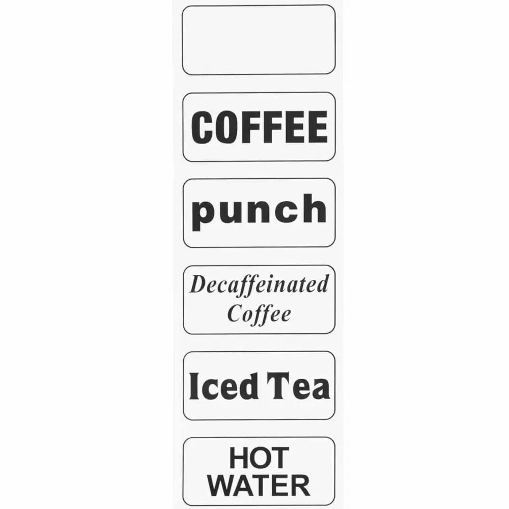 Hvite etiketter for termos, ulike drikkenavn i svart tekst, frontvisning med tom etikett øverst.