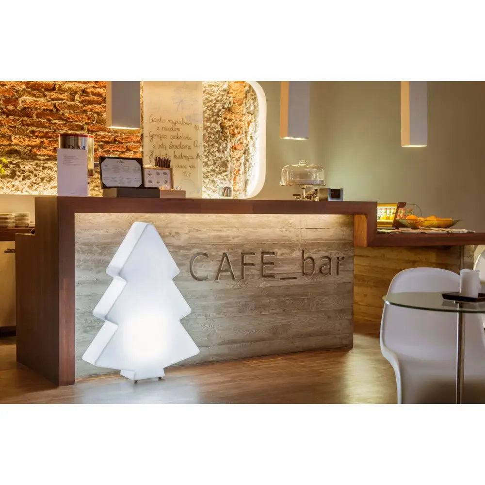 Juletre med Led-belysning m Kaldt Lys (hvit Innendørskabel)