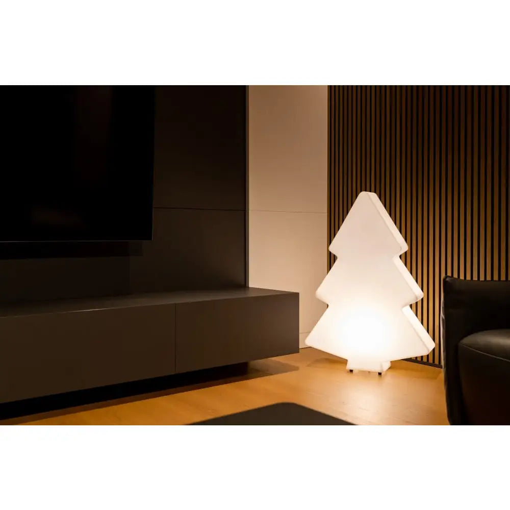 Juletre med Led-belysning m Rgb-pære (hvit Innendørskabel)