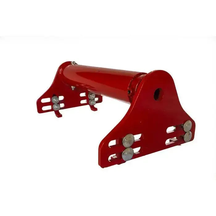 Justerbar hjulblokk i rødt metall, skråvisning som fremhever sylinderform, bolter og justerbare sidehull.