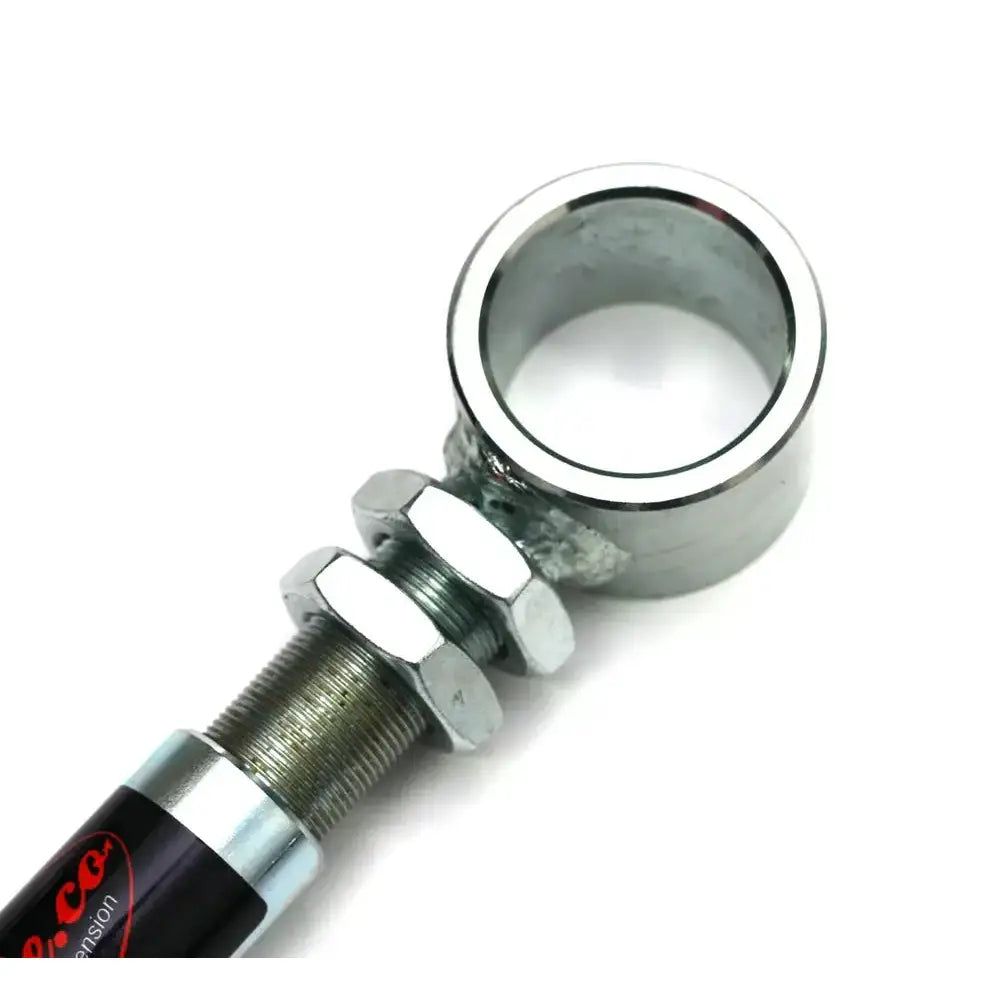 Justerbare Panhardstag Foran - Nissan Patrol Y61 Gu4 04-