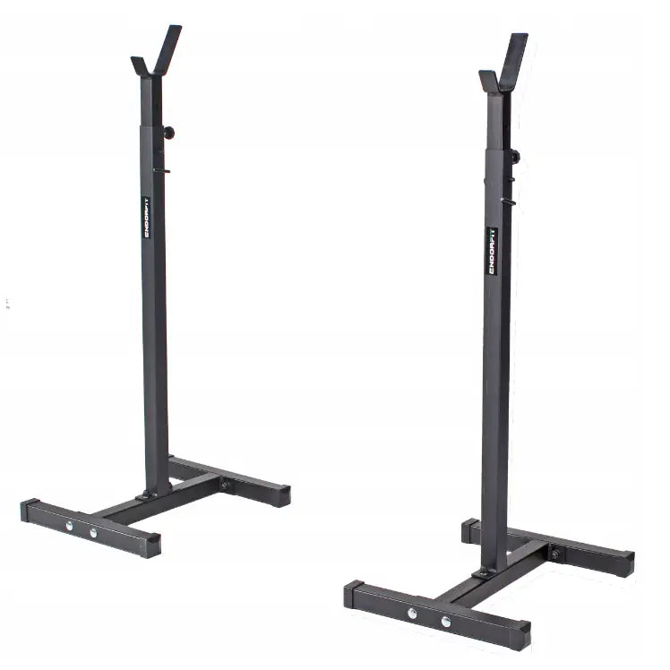 Justerbare vektstangstativ Endorfit EH, to svarte metallstativer med U-formede holdere og stabile føtter.