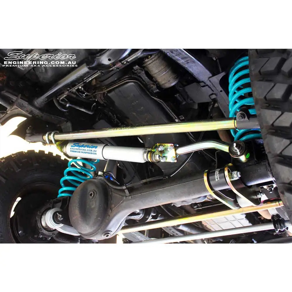 Justert Panhardstang Foran Superior Engineering Løft 0-6’’ - Nissan Patrol Y60 88-97