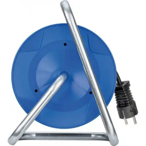 Kabeltrommel Garant Kompakt med USB, baksidevisning med sort kabel og sølvfarget stativ mot nøytral bakgrunn.