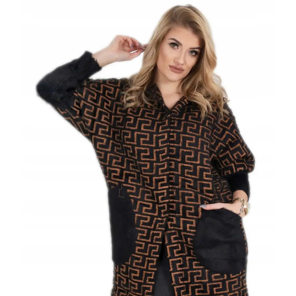 Kåpe med Hette Alpakka Mønster Svart og Rødlig 2071