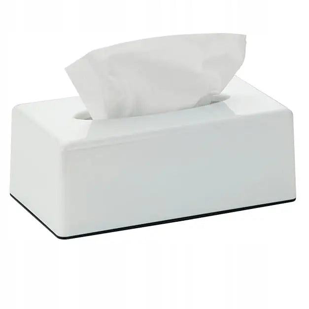 Kela Panno tissueboks i hvit, rektangulær design med avrundede hjørner og serviett synlig i toppåpningen.