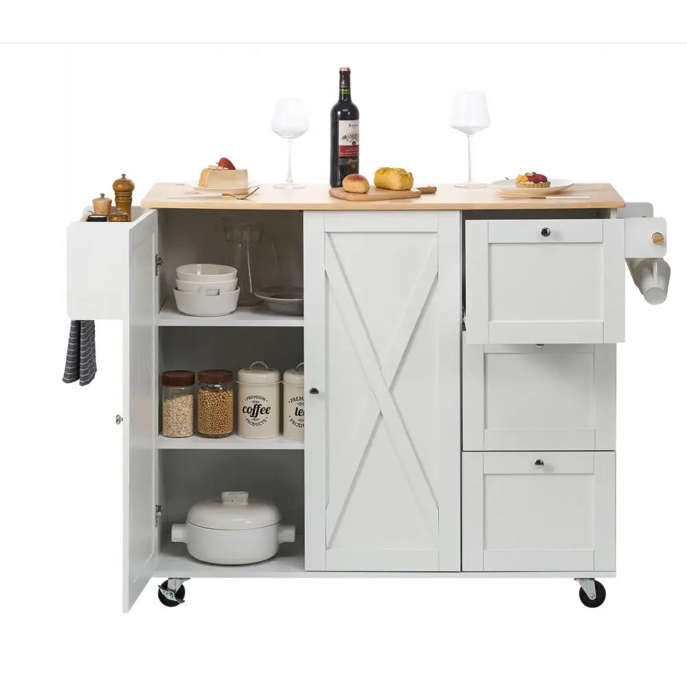 Kjøkkenøy på hjul, frontbilde med åpen dør, fylte hyller og serveringsbrett med vin og glass på toppen.