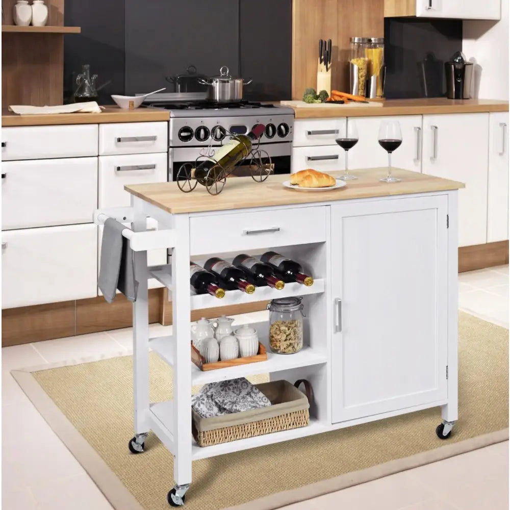 Kjøkkenøy trillevogn med naturfarget topp, vinflaskehyller, åpne hyller og håndkleholder, frontvisning.
