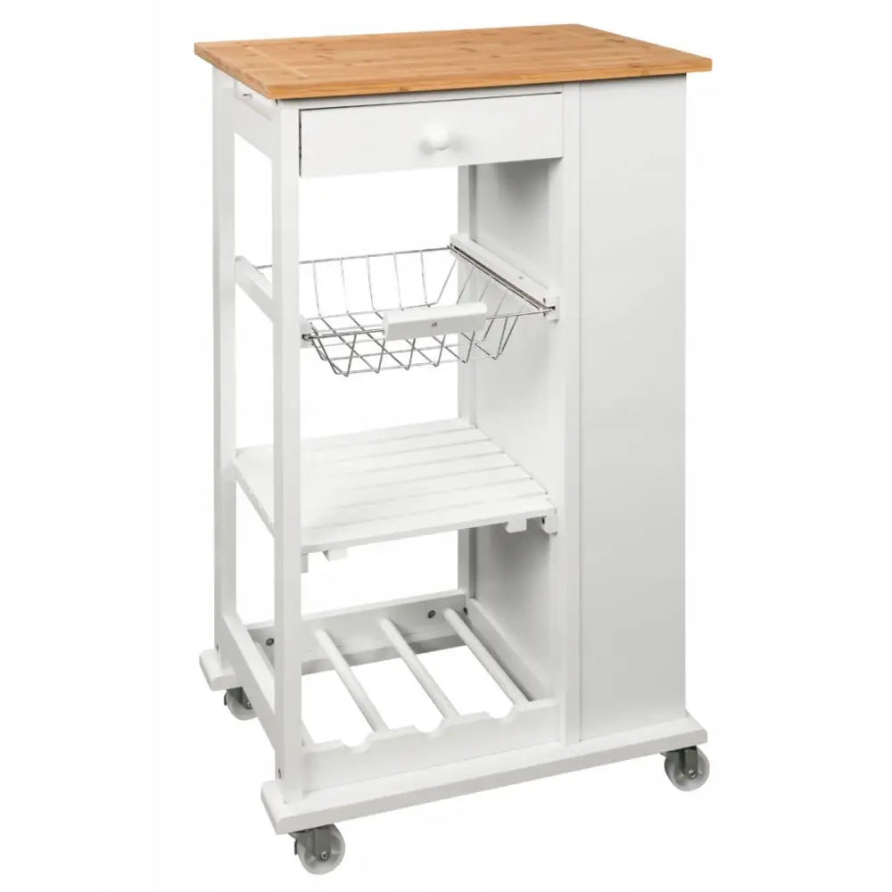 Kjøkkenvogn med hvit ramme, treplate, trådkurv, skuff og flaskeholder sett fra skrå vinkel.
