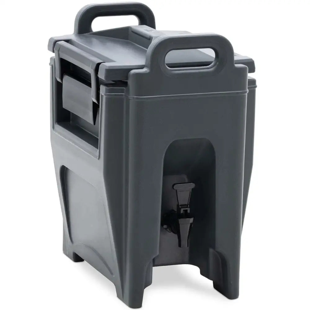 Kjølerom med tappekran, mørkegrå plastbeholder sett skrått med synlig tappekran og doble håndtak.
