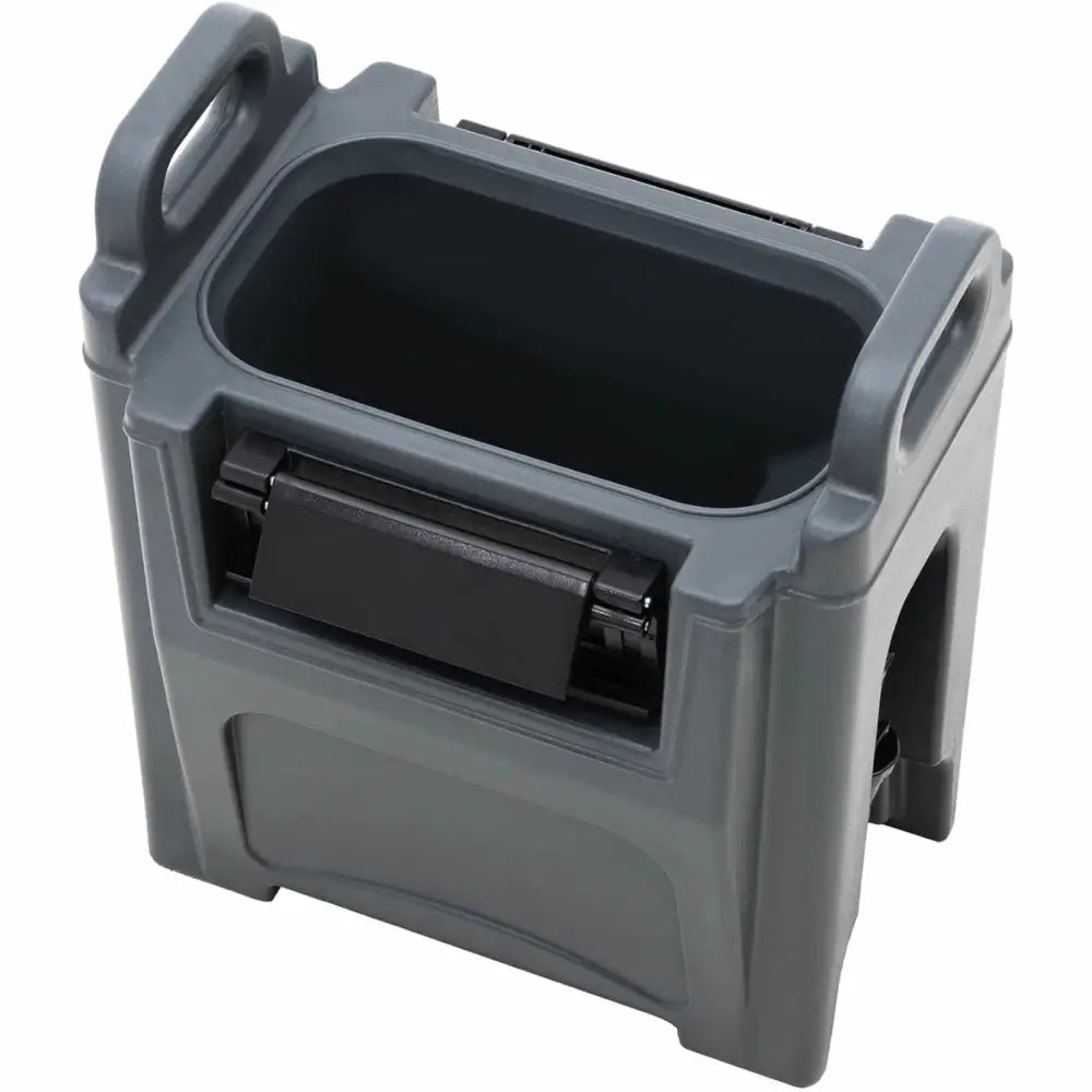 Kjølerom med tappekran, grå beholder sett skrått ovenfra med bærehåndtak og svart lukkemekanisme foran.