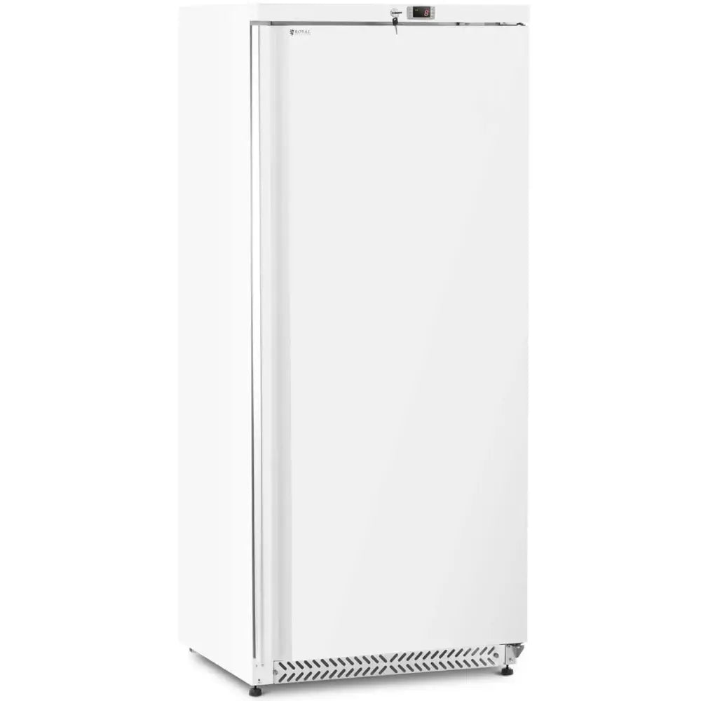 Kjøleromskap i hvitt stål med digitalt panel, nøkkellås og fire hyller, sett skrått forfra.