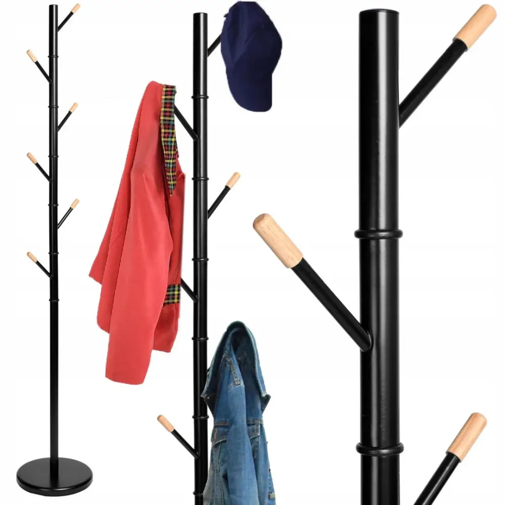 Klesstativ Simo svart, sidevisning med åtte treimitasjonskroker, jakke, olajakke og caps henger på.