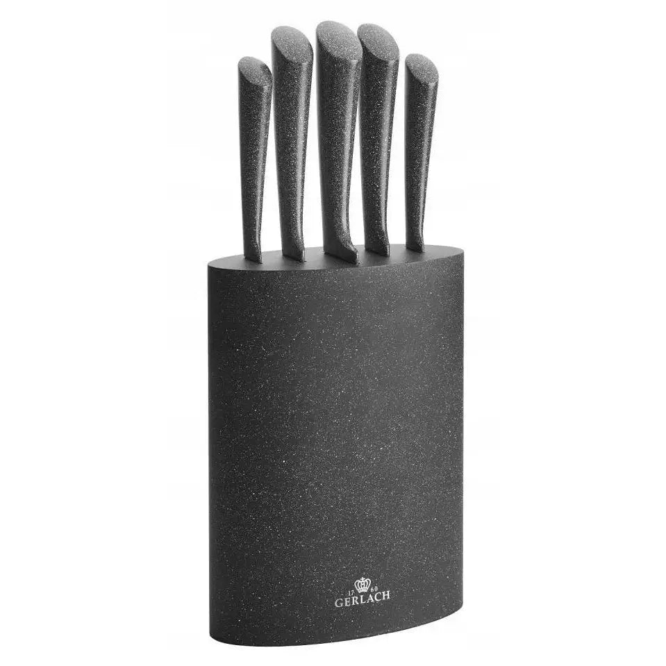 Knivsett Gerlach 5 deler i blokk, skrå forfra, viser mørkgrå spraglete blokk og diskret logo.