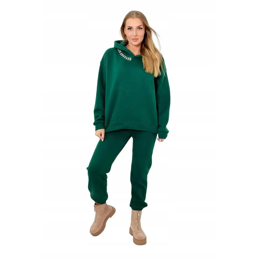 Komplett Hettegenser + Bukser med Fôr og Broderi i Flaskegrønt