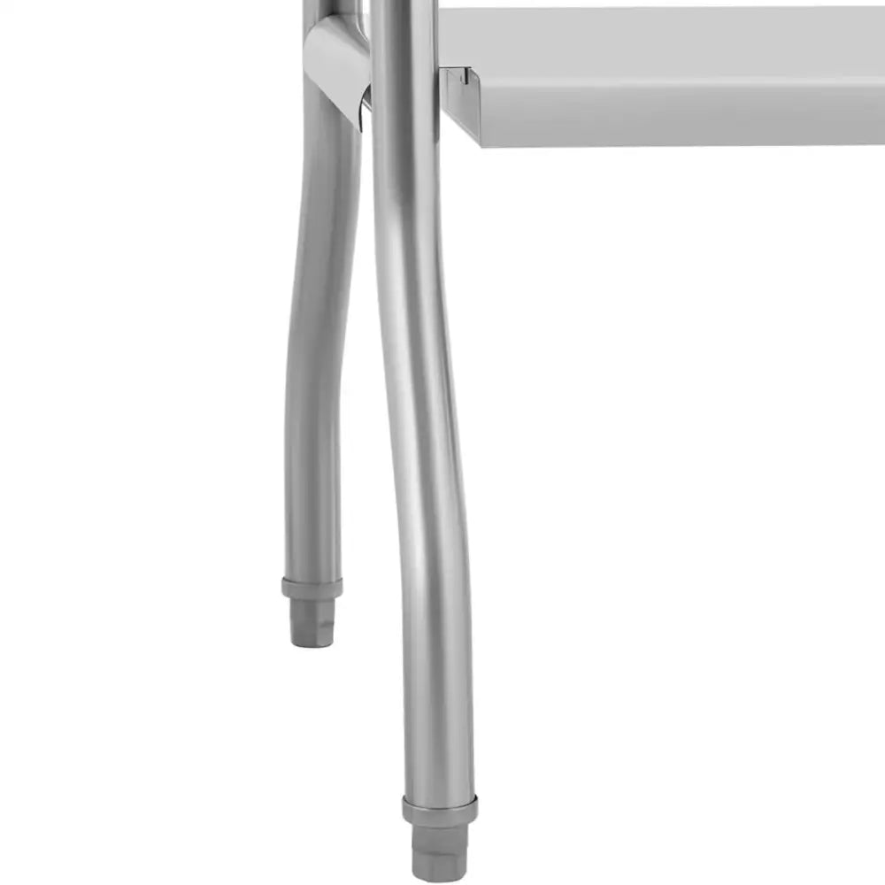 Sammenleggbart kontorbord, nærbilde av metallben med grå plastføtter og del av grå ramme sett fra siden.