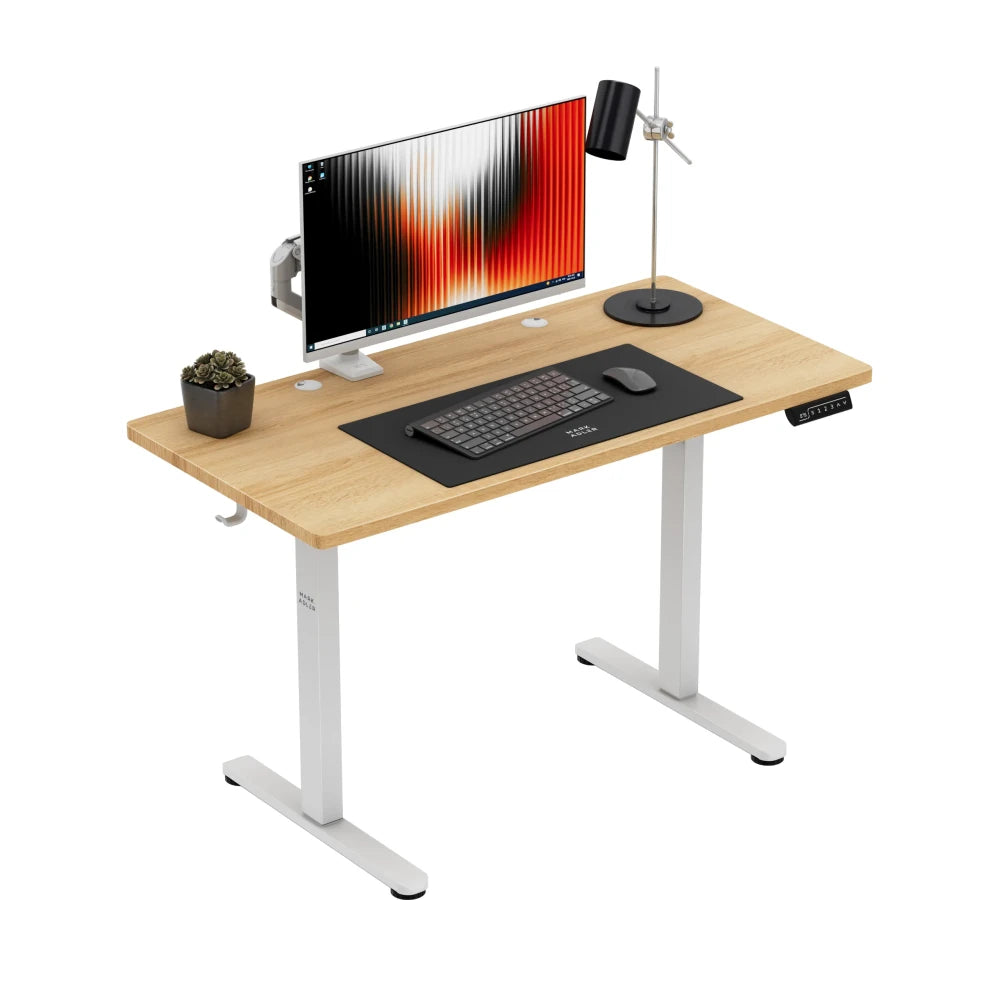 Mark Adler Leader 6.9 elektrisk hev-senk skrivebord eik 120 cm – frontvisning