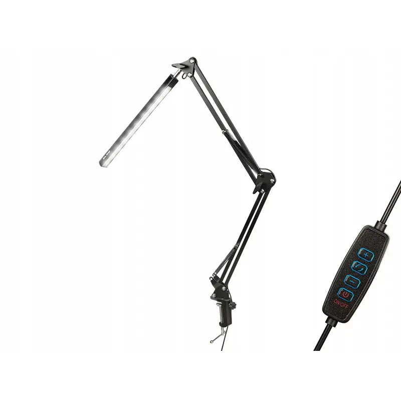 LED skrivebordslampe LB-07, svart metall med lang arm og klemmefeste, fjernkontroll til høyre.