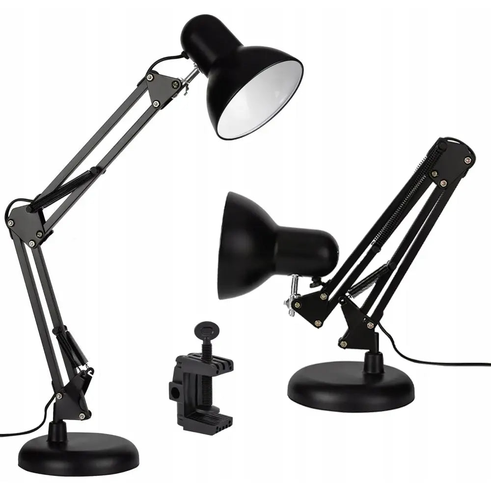 LED skrivebordslampe i sort metall med fjærmekanisme, vist både høyt og lavt, samt bordfeste og rund fot.