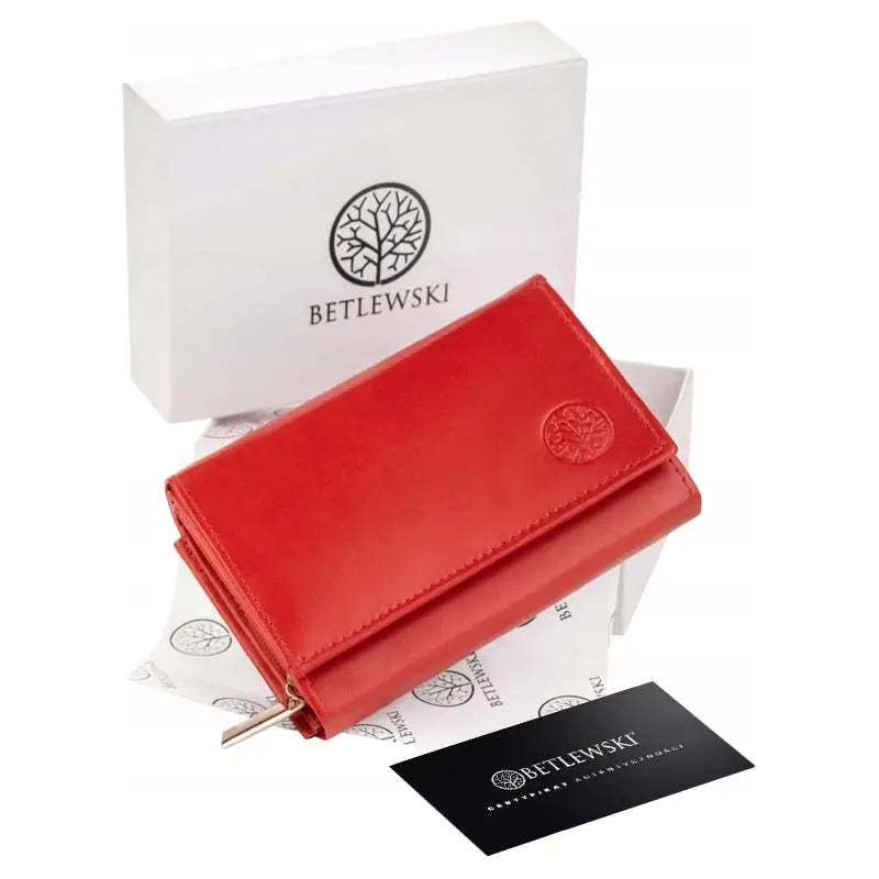 Liten Rfid-sikret Dame Lommebok i Skinn fra Betlewski - Perfekt Gave