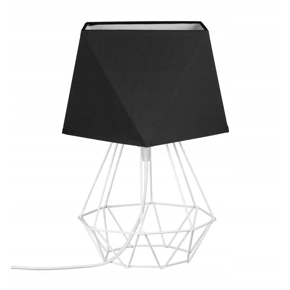 Loft B nattlampe med diamantformet sort metallskjerm og hvit åpen base, frontvisning mot hvit bakgrunn.