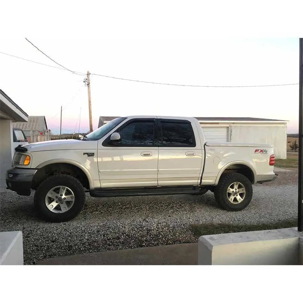 Løftesett Rough Country 2,5’’ 4wd - Ford F150 97-03