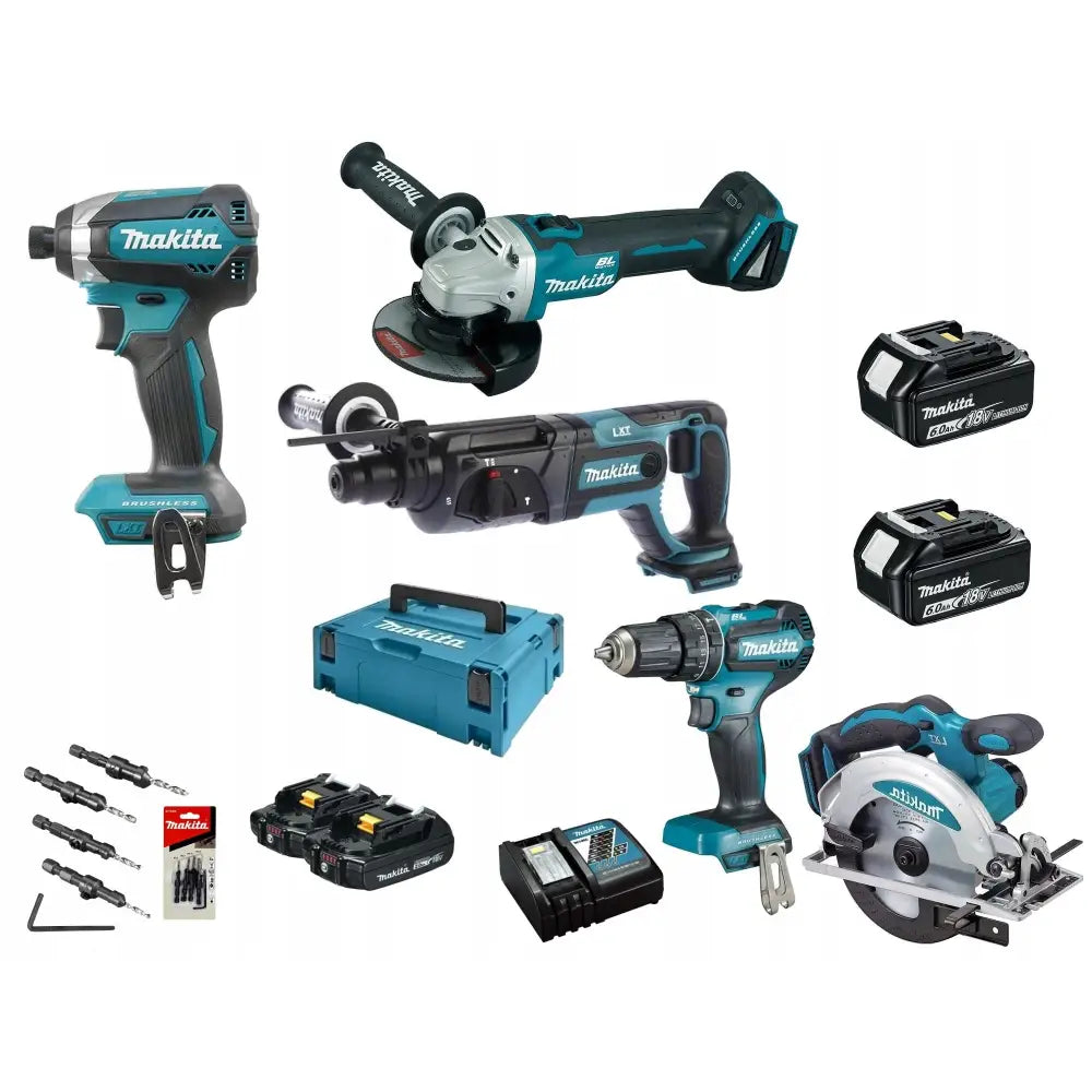 Makita Combo Sett med drill, sirkelsag, vinkelsliper, batterier og koffert, sidevisning på hvit bakgrunn.
