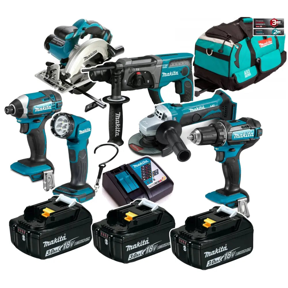 Makita kombinasjonssett 18V med drill, sirkelsag, lykt, fire batterier, lader og blå oppbevaringsbag.