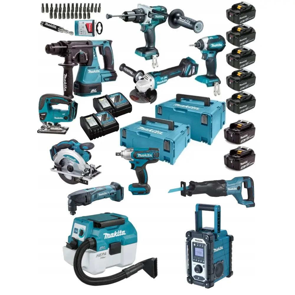 Makita verktøysett 11 deler, oversiktsbilde med maskiner, batterier, ladere, koffert og støvsuger på hvit bakgrunn.