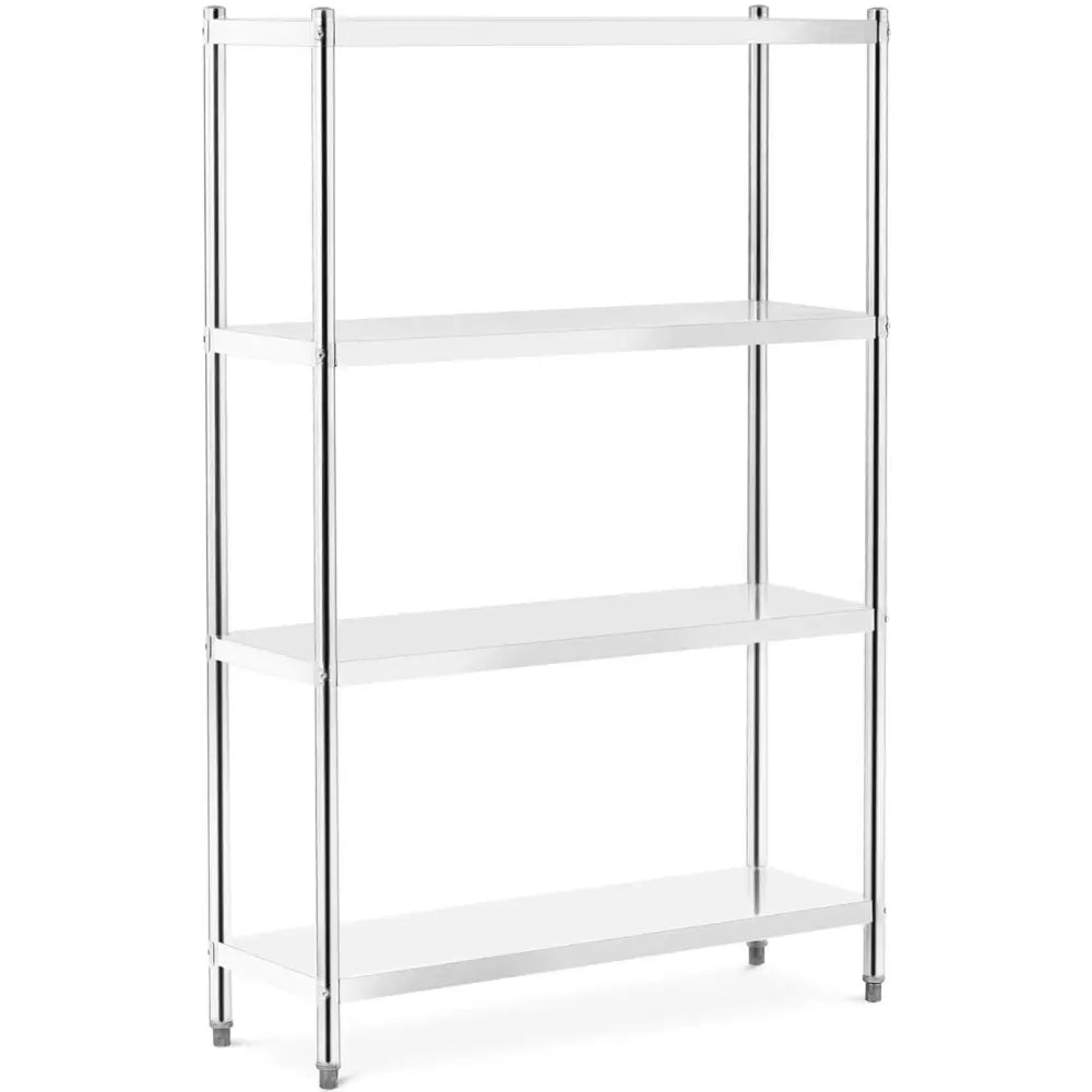 Metall lagerhylla med fire hvite hyller, skråvisning som fremhever sølvrammer og justerbare føtter.