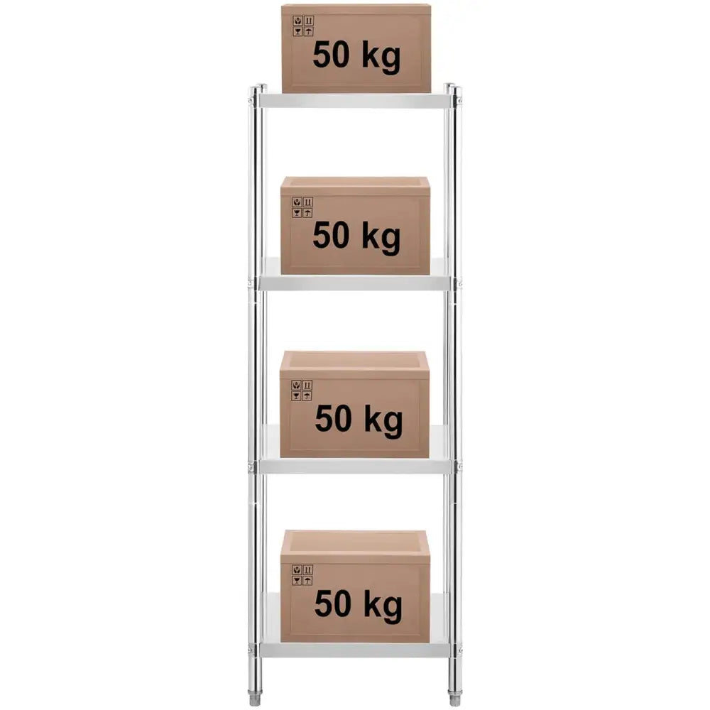 Metall lagringsstativ med fire hvite hyller, hver med brun pappeske merket 50 kg, frontvisning.