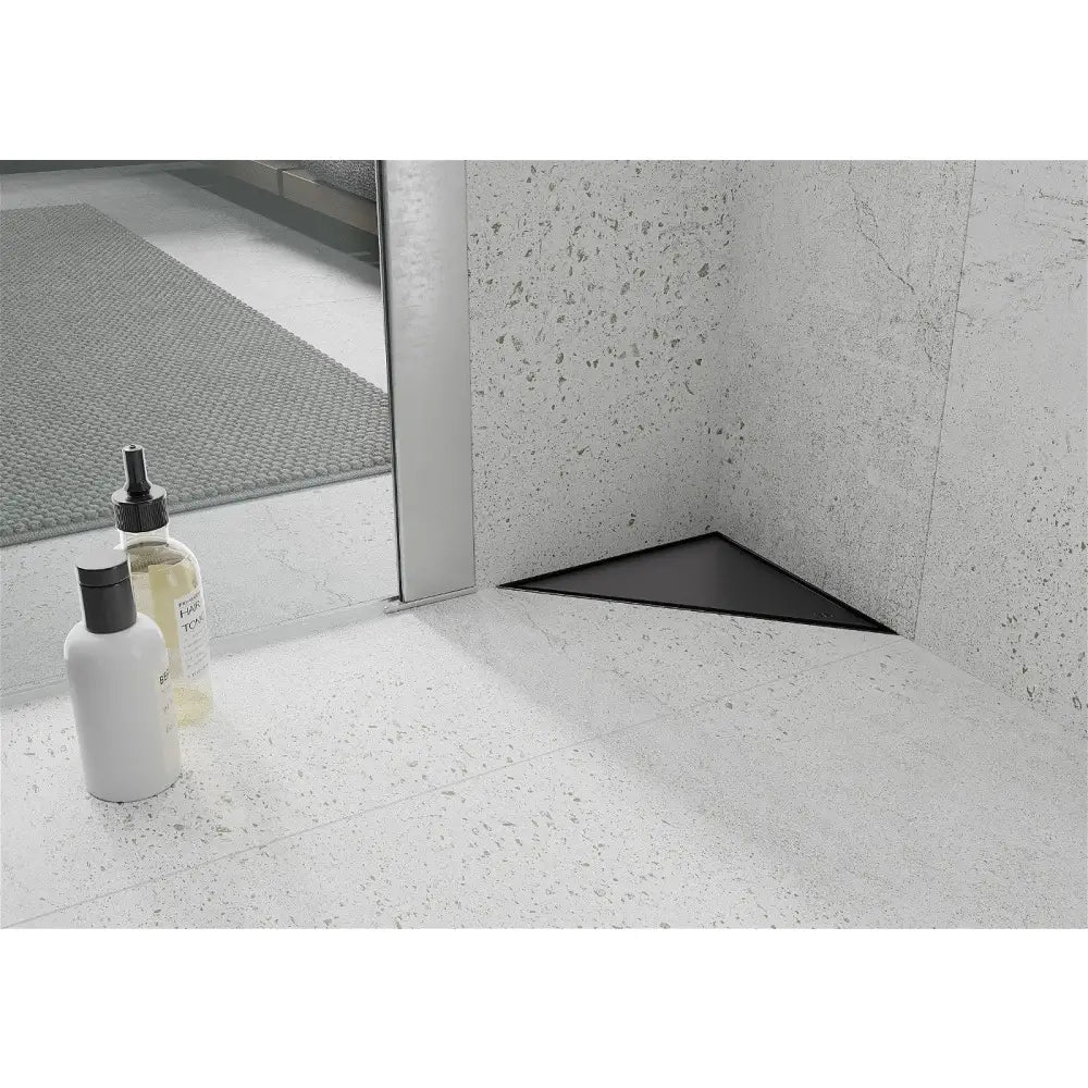 Mexen Flat Gulvinnløp Trekantet 20x20 Cm Svart