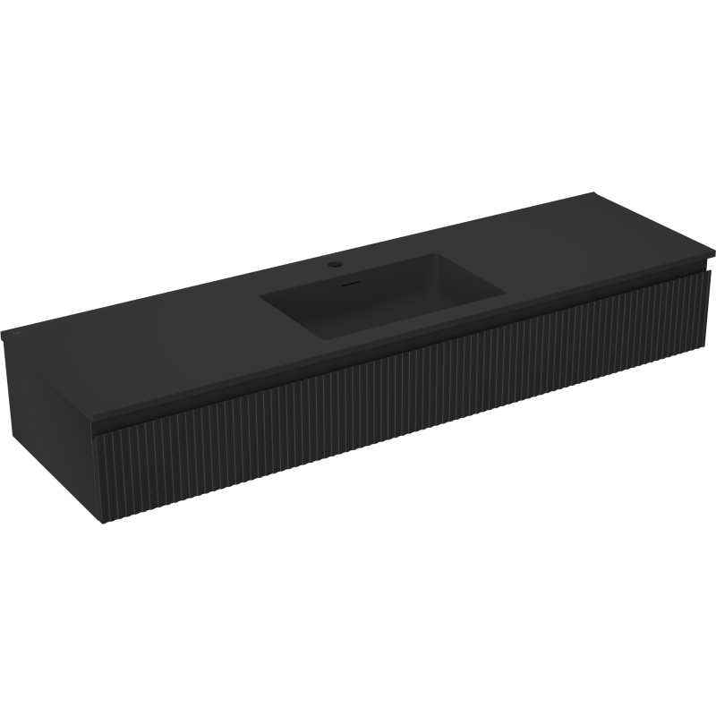 Servantskap med vask 160 cm i matt svart med vertikale riller og integrert servant, sett skrått forfra.