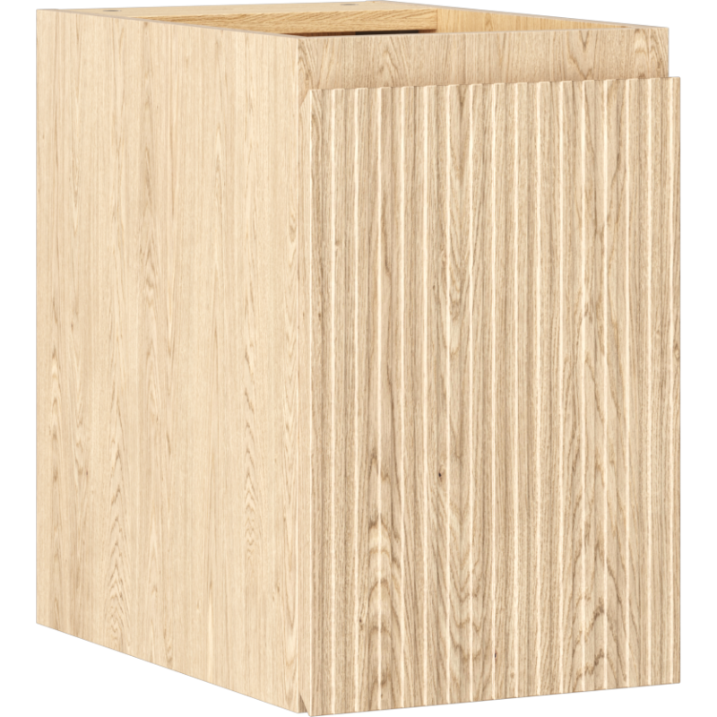 Servantskap 30 cm i lys eik med riflet front og tydelig trestruktur, sett fra hjørneperspektiv.