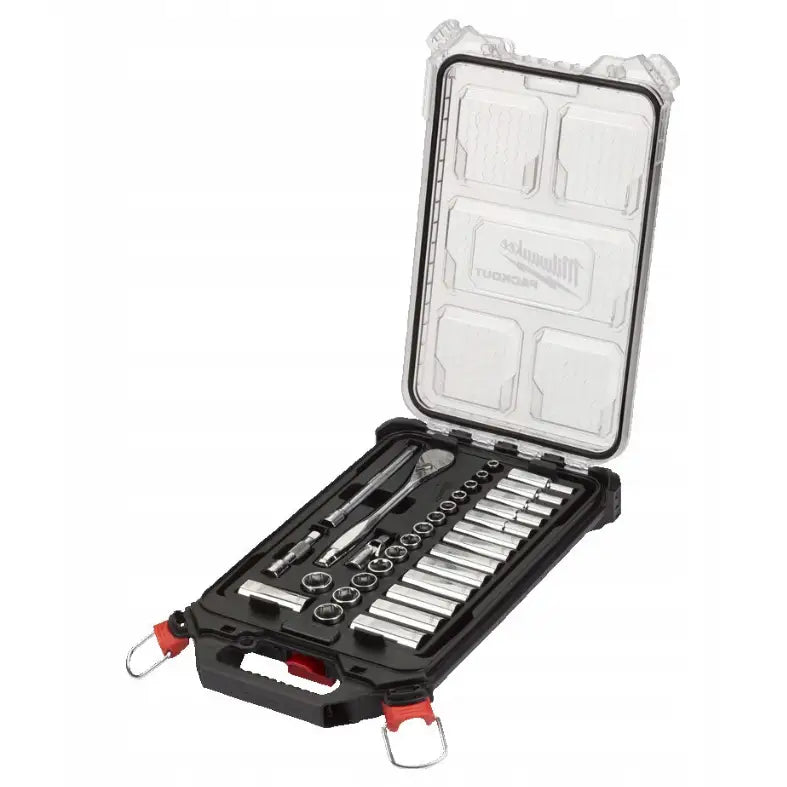 Milwaukee hylsenøkkelsett 3/8", 32 deler, åpent etui med piper og skralle sett fra skrå vinkel.