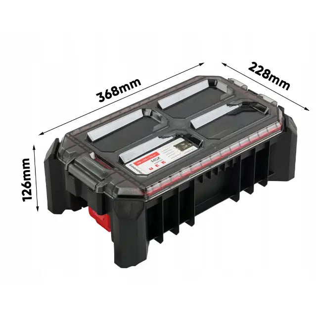 Mobil verktøykasse Kistenberg modulær, sort plastboks med røde detaljer vist skrått ovenfra, mål 368x228x126 mm.