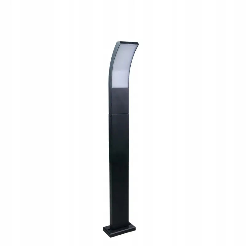 Moderne LED-hagestolpe 56 cm i svart metall, buet topp og hvit lysflate, sett fra siden mot hvit bakgrunn.