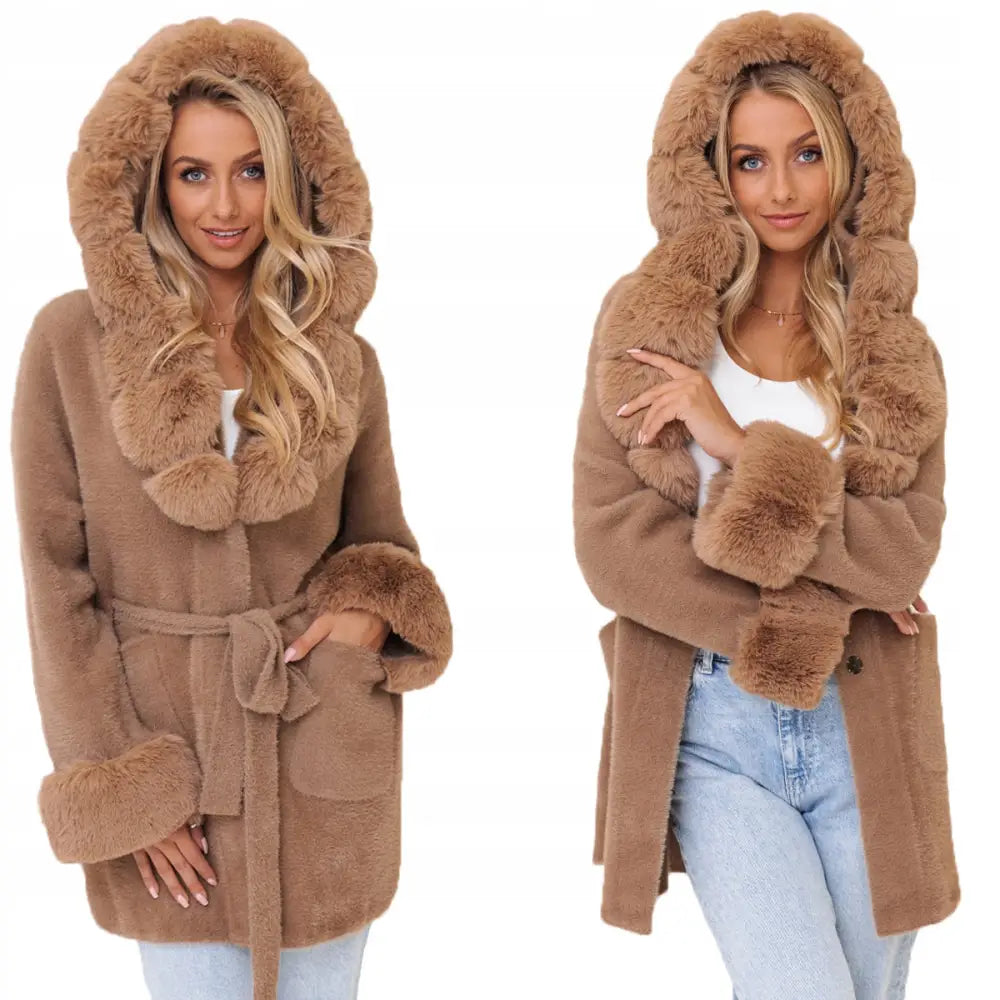 Myk Alpakka med Fuskepels Kåpe med Belte - Flerfarget