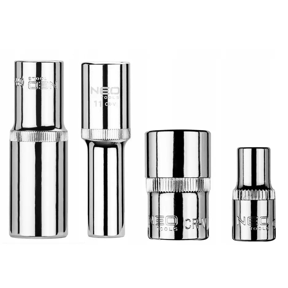 Fire forkrommede pipehoder fra Neo nøkkelsett, frontvisning med riflete grep og tydelige størrelsesmarkeringer.