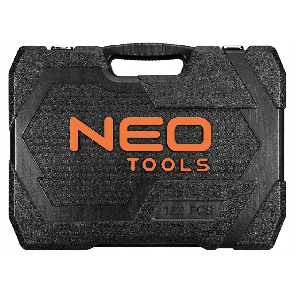 Neo Tool verktøysett 122 deler, frontvisning av sort hardplastkoffert med oransje logo og tydelig håndtak.