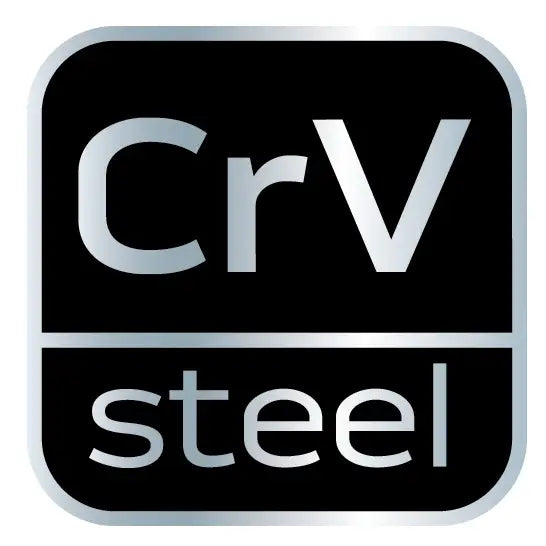 Detaljbilde av CrV steel-merke med sølvfarget tekst på sort bakgrunn, viser materialkvalitet i verktøysettet.