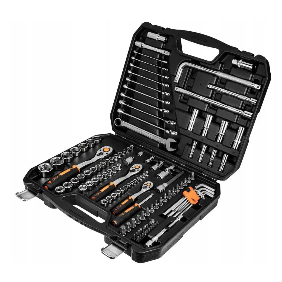 Neo verktøysett, oversiktsbilde av sort koffert med 126 deler, orange håndtaksdetaljer og organisert innhold.