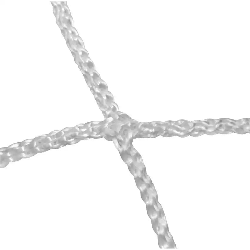 Nett til mål 5x2 m, nærbilde av hvitt flettet tau med solide knuter i slitesterkt syntetisk materiale.