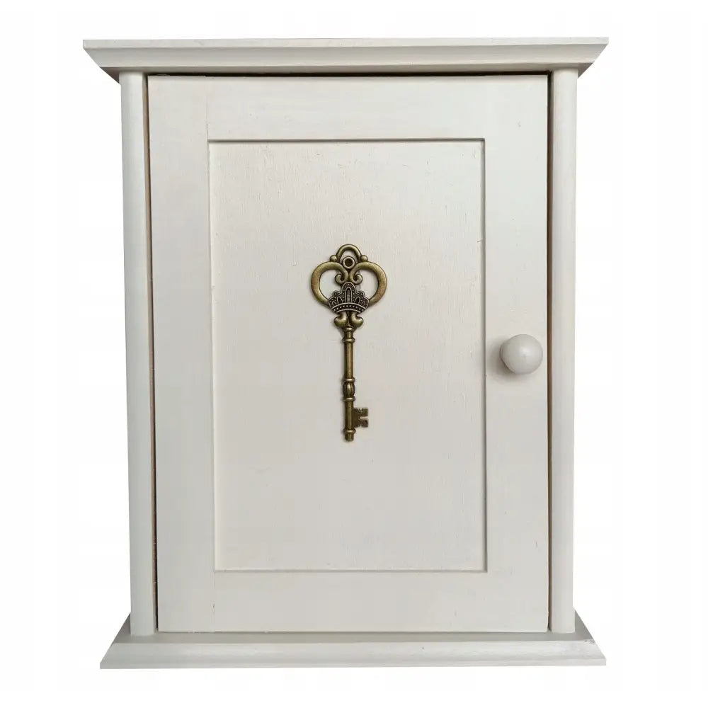 Nøkkelskap i hvitmalt tre, frontvisning med antikk metallnøkkel på døren og liten rund dørknott.