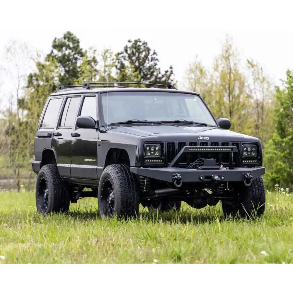 Panelbeskyttelse bak Rough Country 97-01 - Jeep Cherokee Xj 97-01